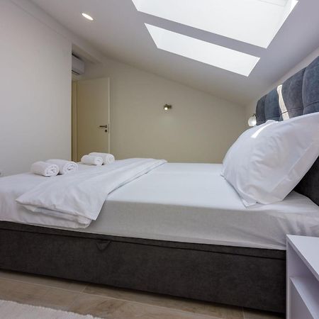 Apartments Cvetkovic Crikvenica Bagian luar foto