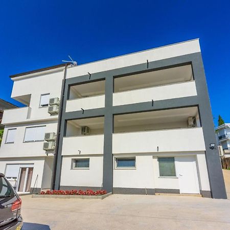 Apartments Cvetkovic Crikvenica Bagian luar foto