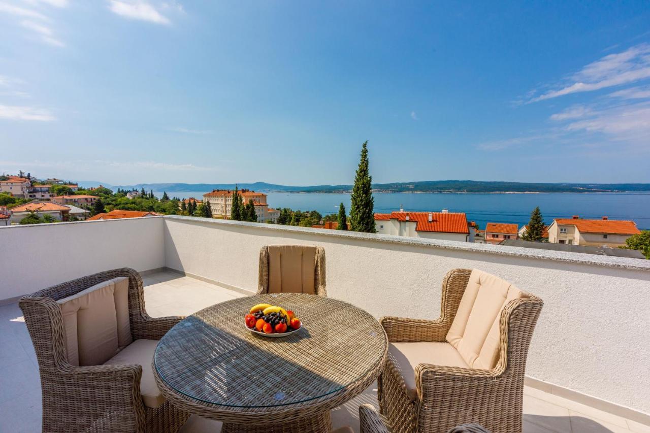 Apartments Cvetkovic Crikvenica Bagian luar foto