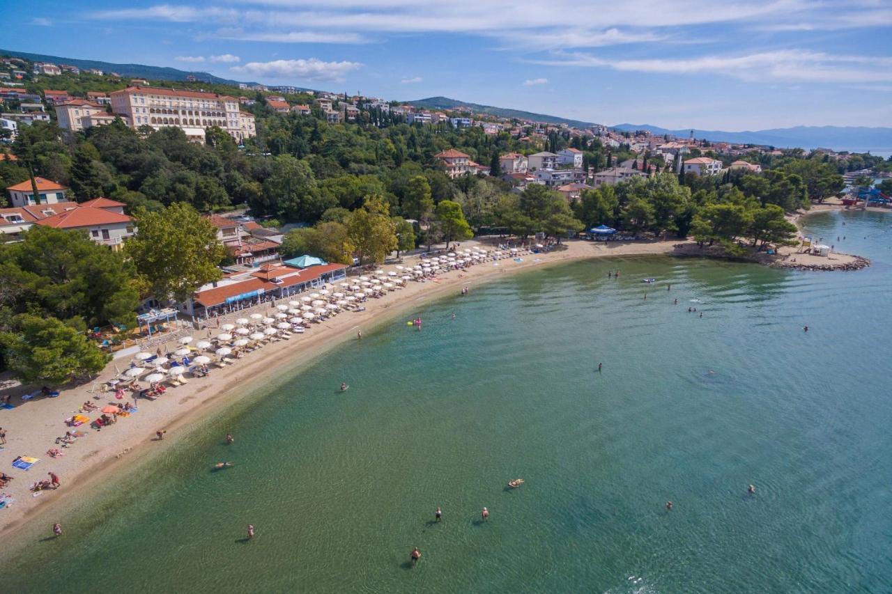 Apartments Cvetkovic Crikvenica Bagian luar foto